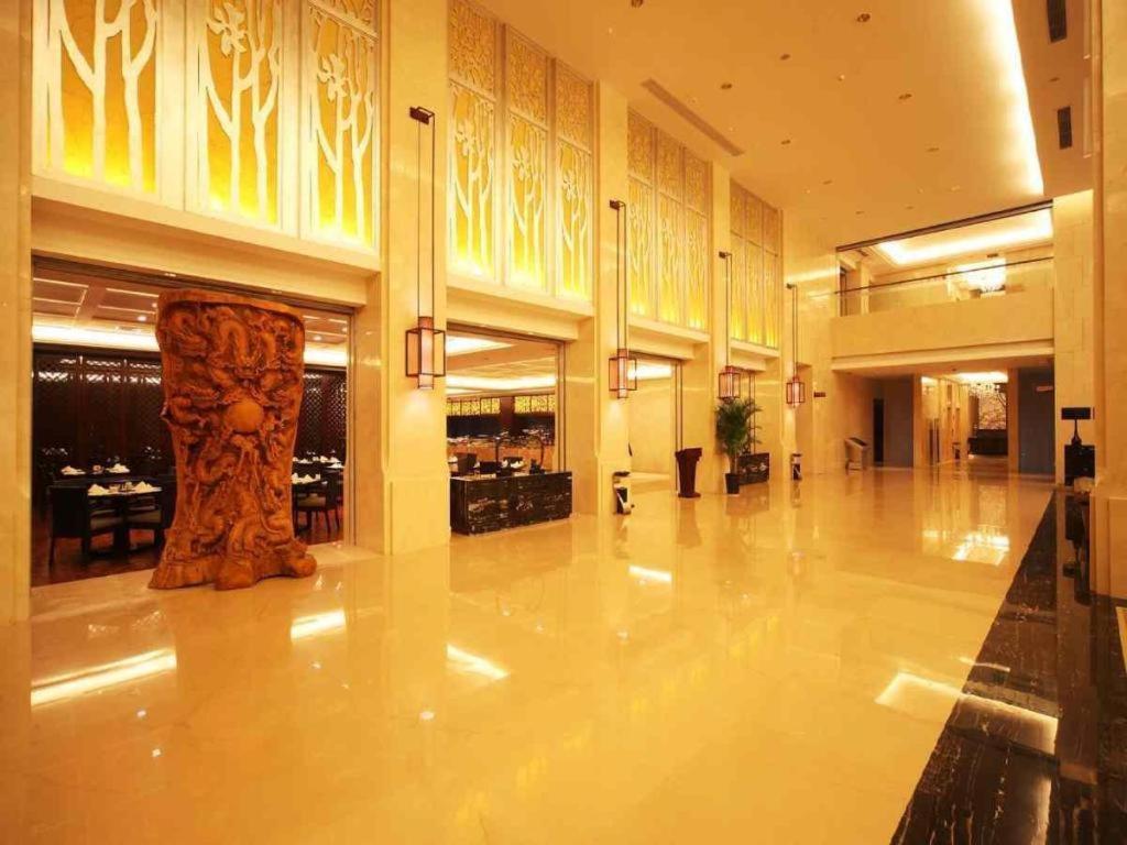 Haiyang Shenglong Jianguo Hotel Hai-yang-hsien Dış mekan fotoğraf
