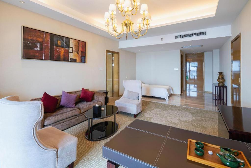 Haiyang Shenglong Jianguo Hotel Hai-yang-hsien Dış mekan fotoğraf
