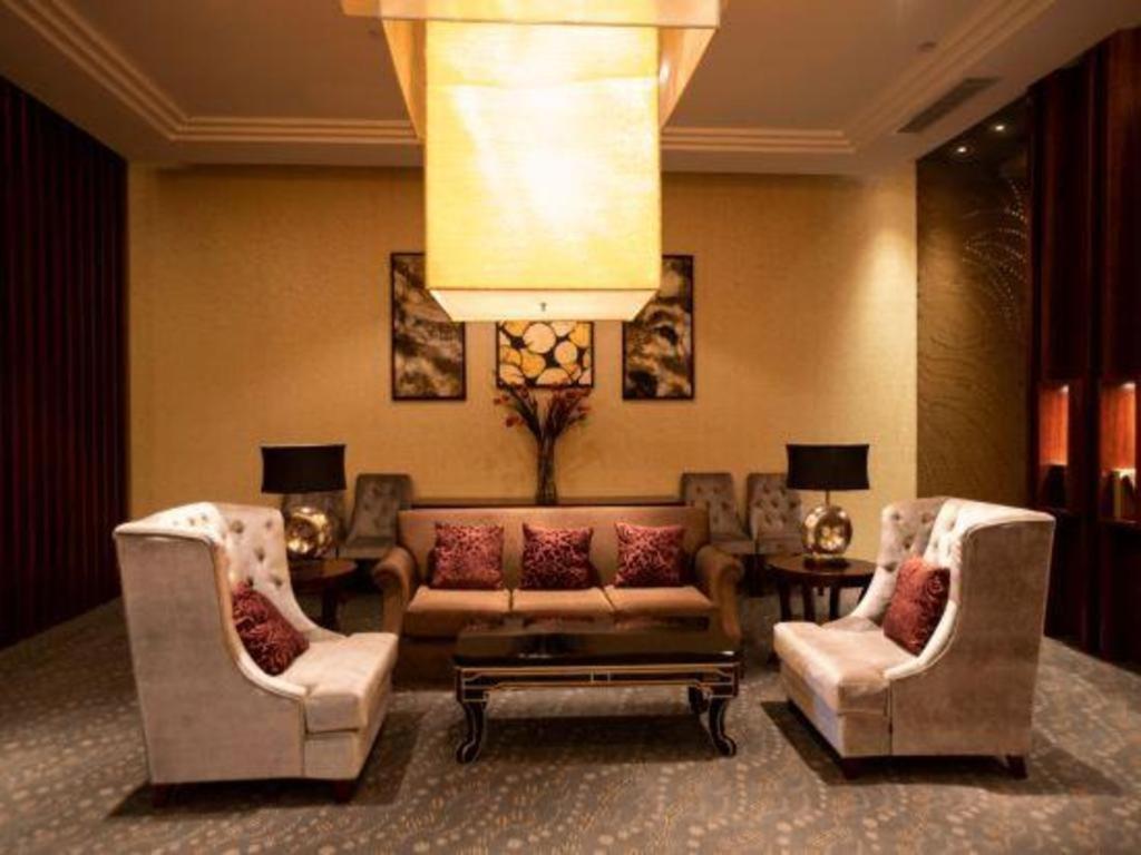 Haiyang Shenglong Jianguo Hotel Hai-yang-hsien Dış mekan fotoğraf